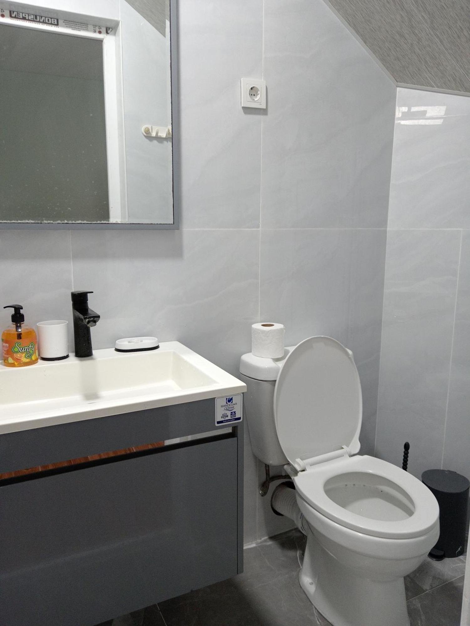 Guest House Guriani Григолети Екстериор снимка